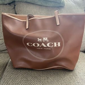 Coach tote